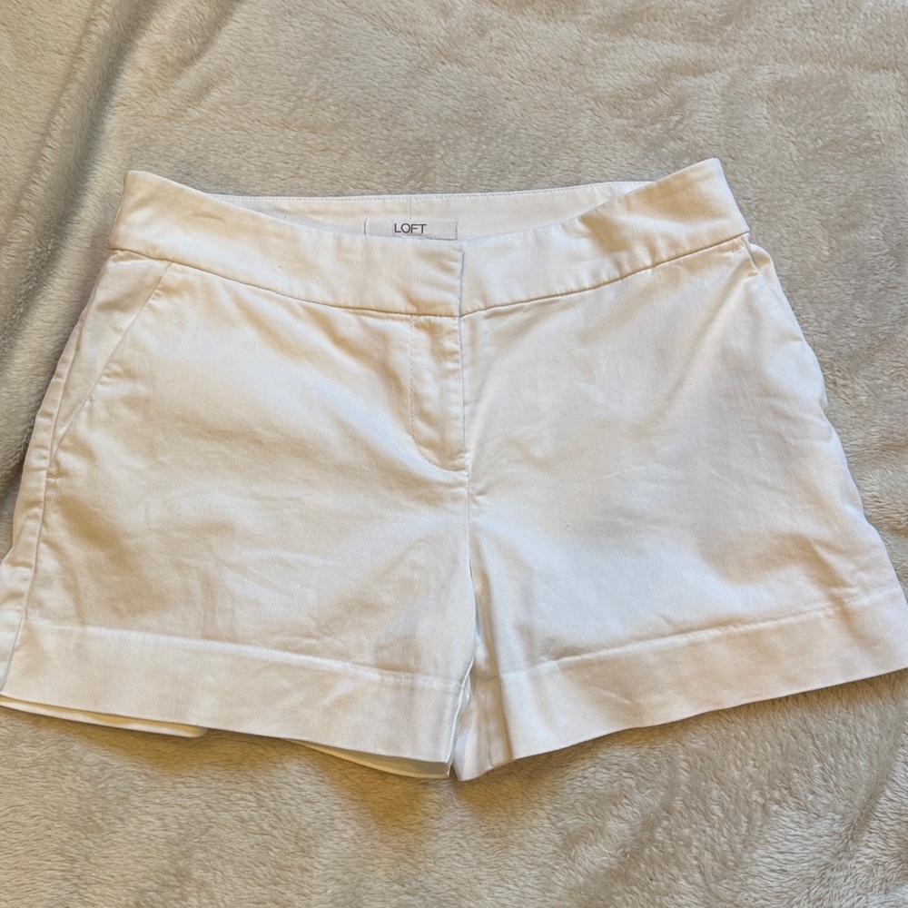 LOFT Riviera Shorts in white